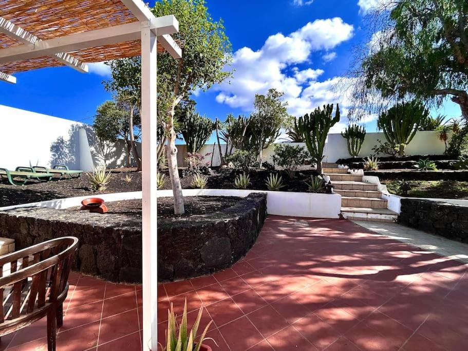 Casa Chili Apartment Costa Teguise Exterior photo